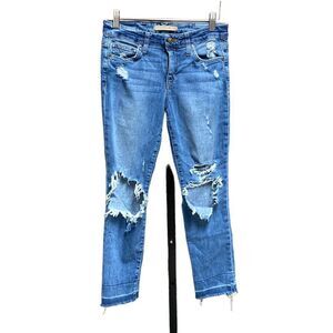 Joe’s Distressed Crop Jean Size 26